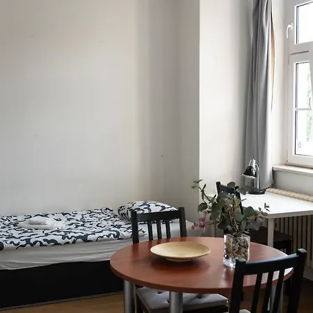 With 2 Beds In The Old Town ホームステイ ブラチスラヴァ